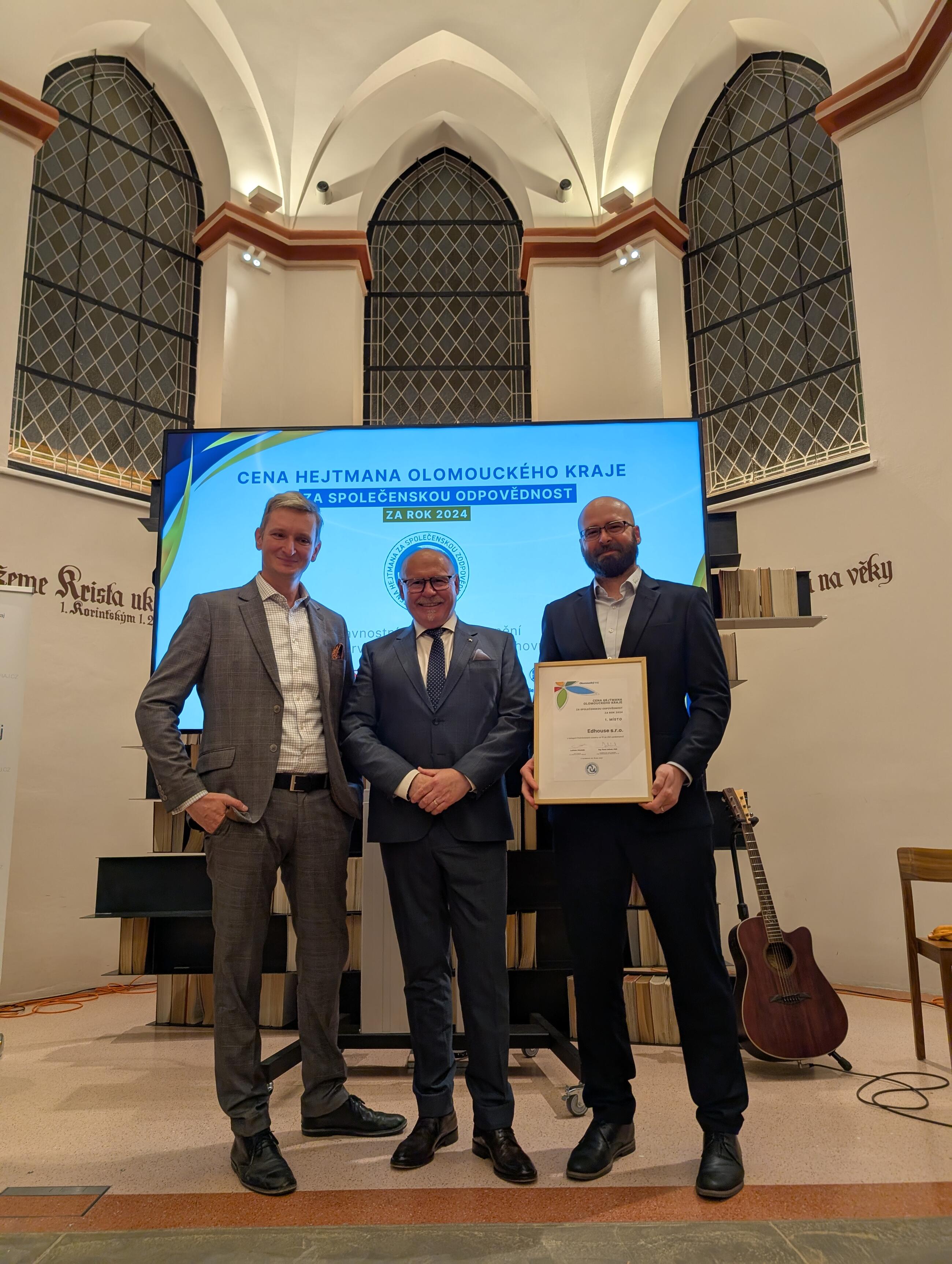 Vyhráli jsme Cenu hejtmana Olomouckého kraje za společenskou odpovědnost