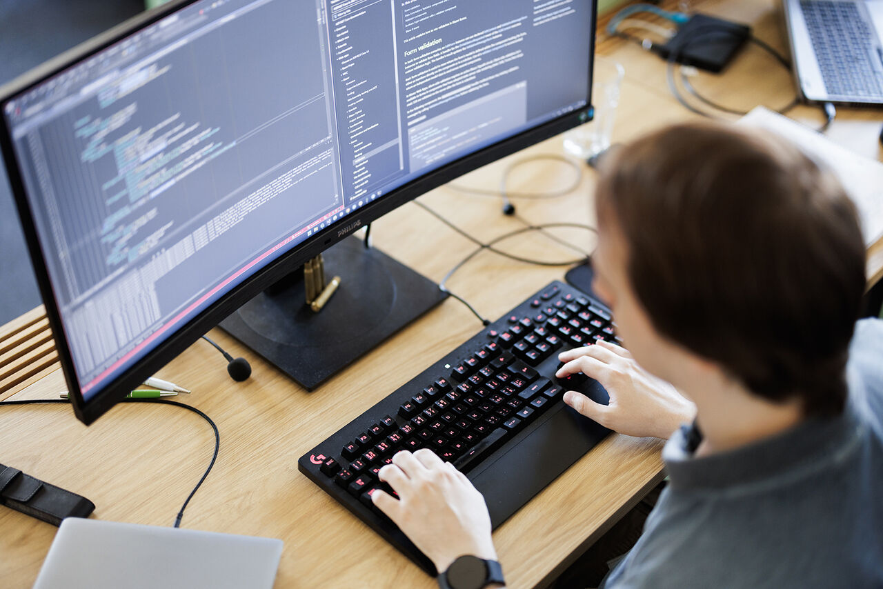 Vývoj software a hardware