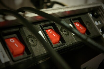 Have you tried turning it off and on? 